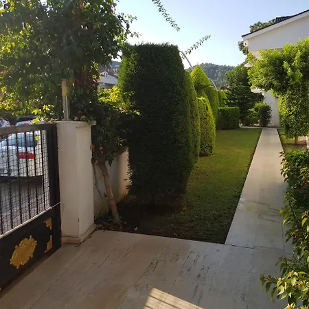 Apartment Atalos Apart In The Center With Pool And Wi-fi