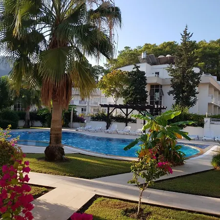 Atalos Apart In The Center With Pool And Wi-fi *