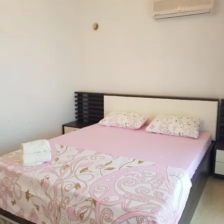 Atalos Apart In The Center With Pool And Wi-fi *