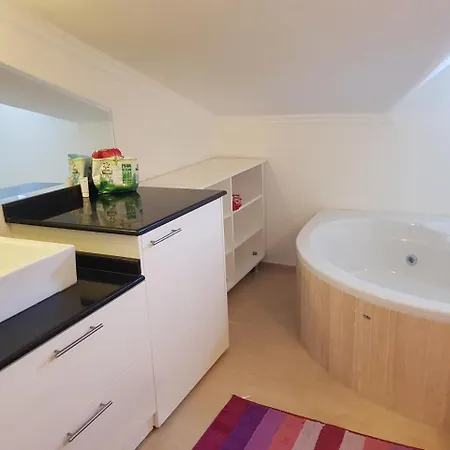 Atalos Apart In The Center With Pool And Wi-fi * Kemer